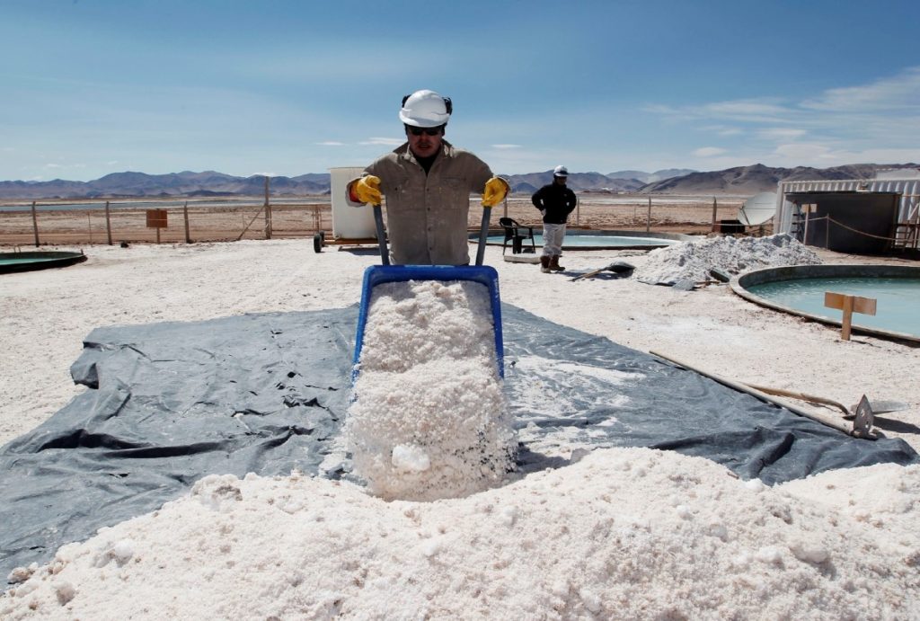 Lithium Crisis Threatens Electric Car Boom After 500% Price Surge - Vimarsana News