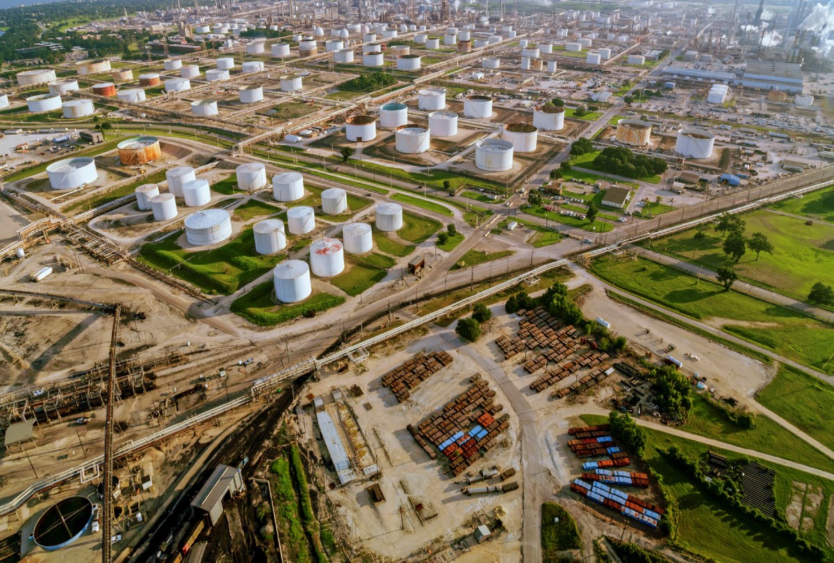 storage tanks houston area june 2022 1200x810