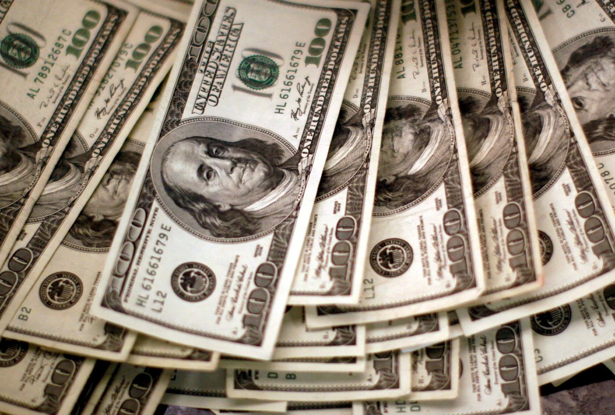 dollar us 1200x810