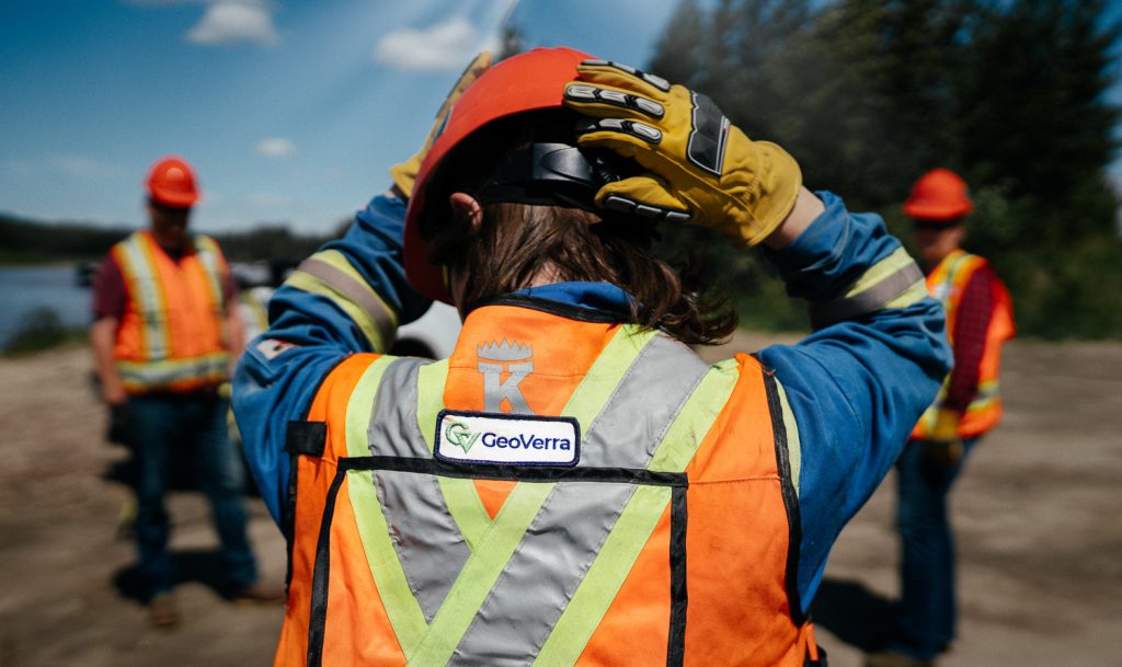 hard hat adjust with logo