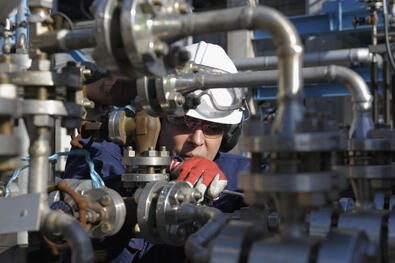 oil gas worker valve