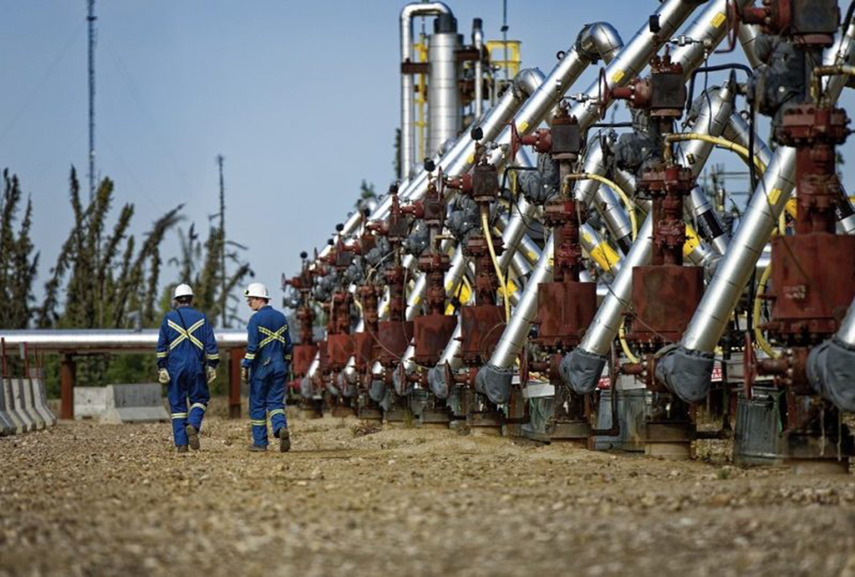 workers at cenovus energy's christina lake oil sands project. photo courtesy cenovus energy 1200x810