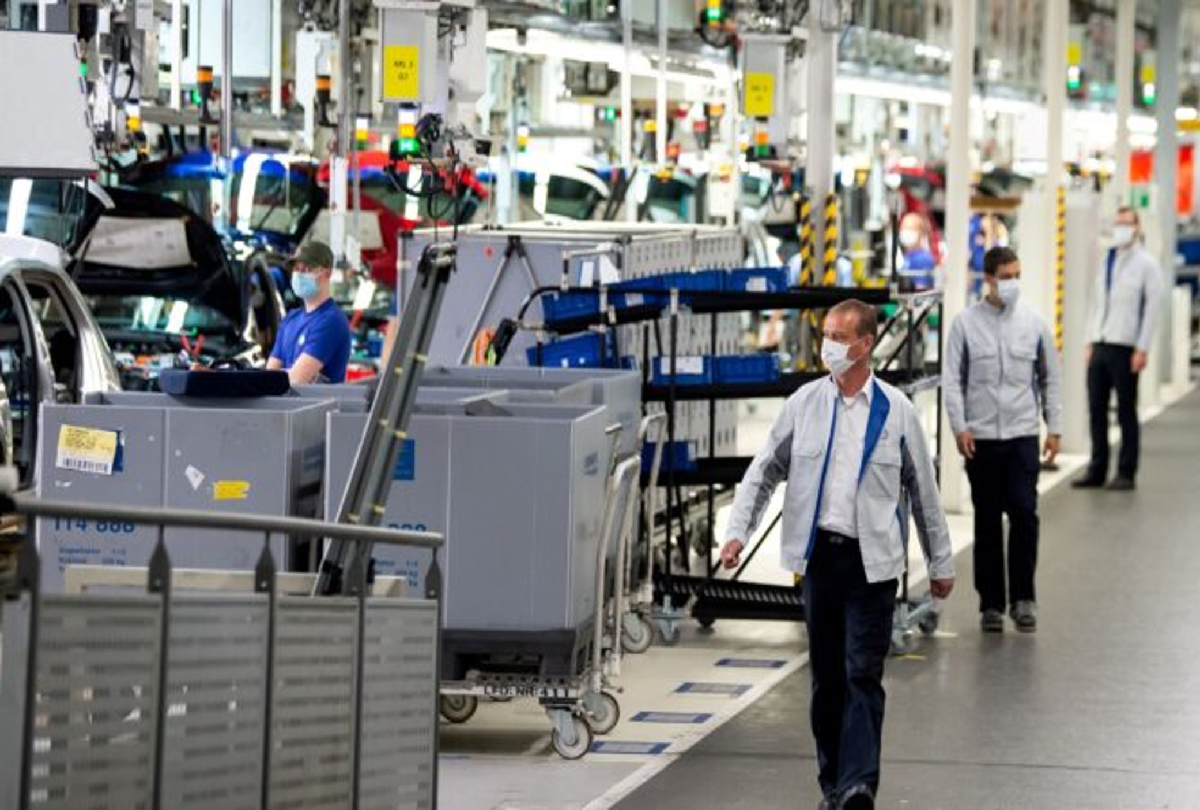volkswagan battery plant 1200x810