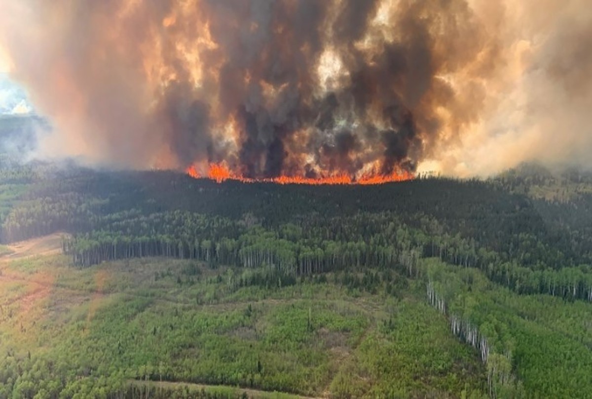 wildfires may 16 1200x810