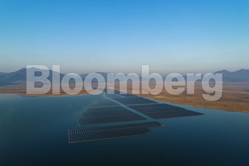 solar farms out at sea are clean energy’s next breakthrough 7