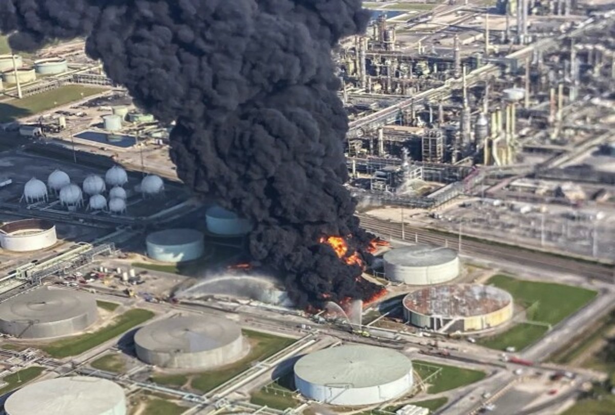 louisiana fire 1200x810