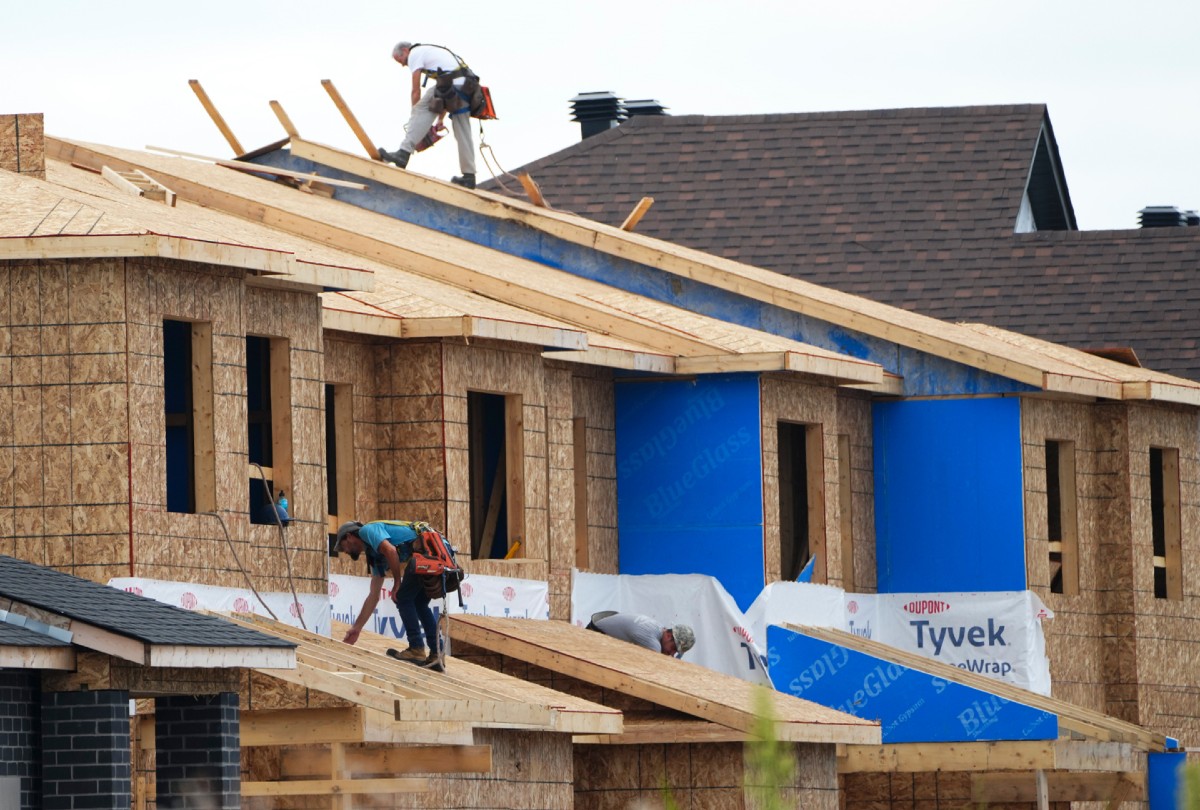 bc housing construction 1200x810