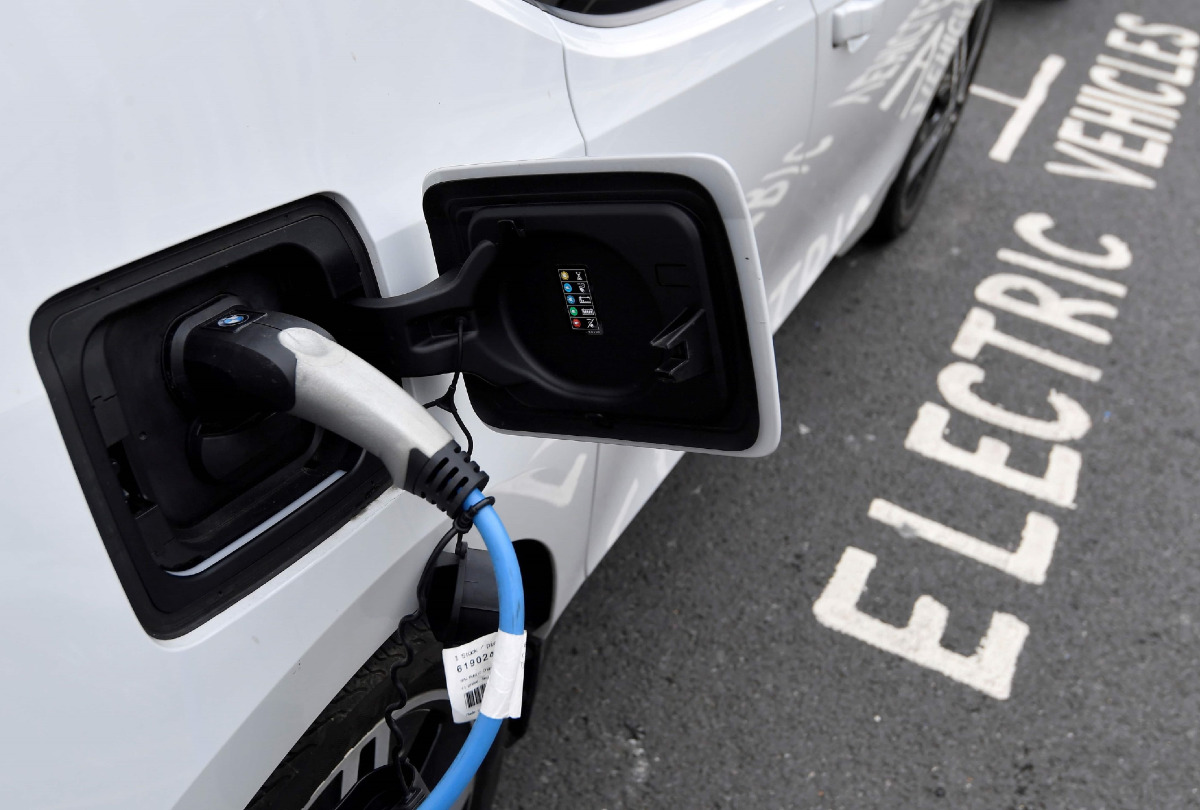 ev challenges 1200x810