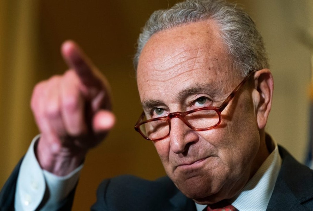 chuck shumer 1200x810