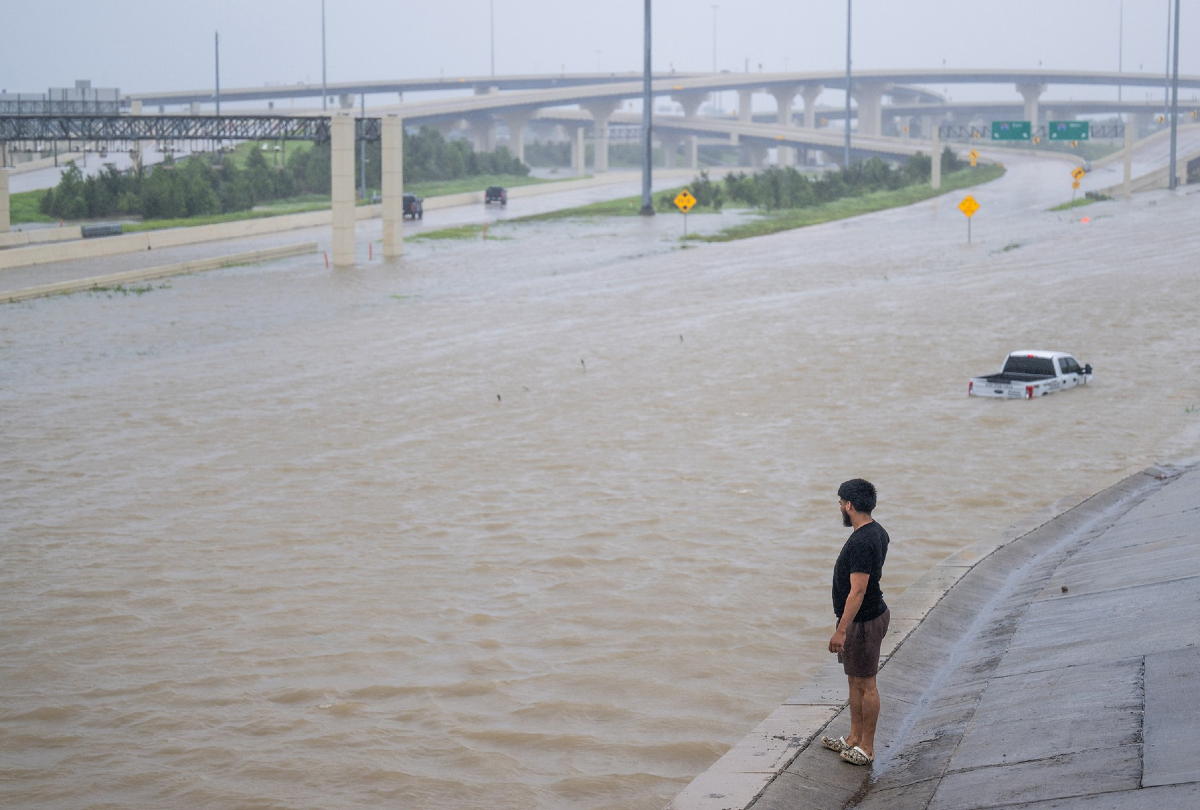 houston hurricane july 2024 1200x810
