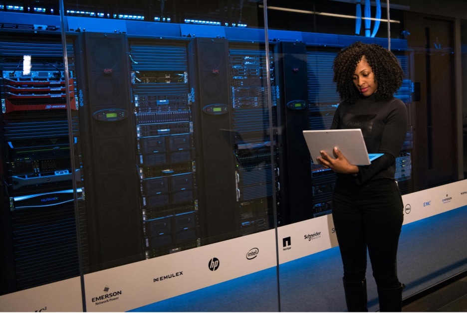 meeting the massive energy demands of new technology and artificial intelligence – canada powered by women 2