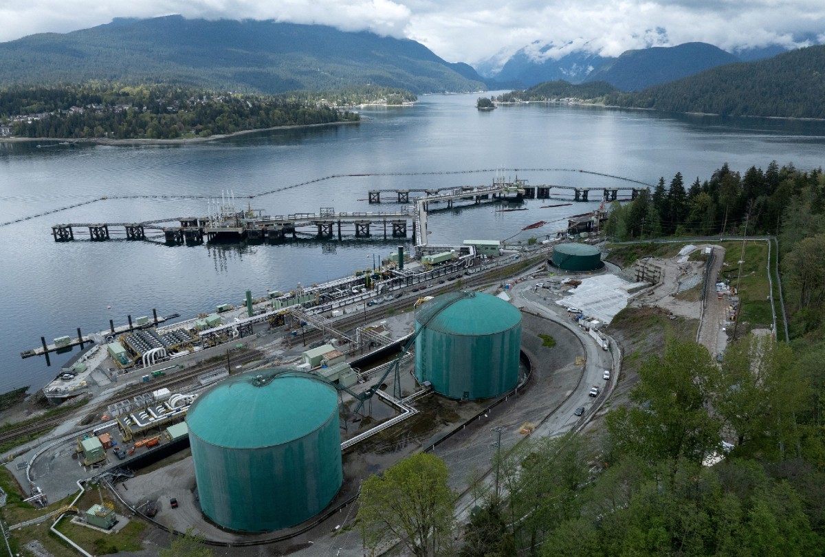 trans mountain burnaby terminal may 1 2024 1200x810