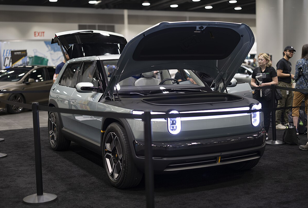 electric vehicle sales show modest spark 1200x810