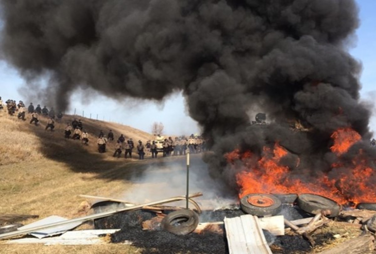 standing rock pipeline protest 1200x810