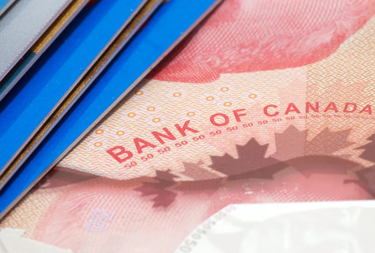 money credit cards 1440 1200x810