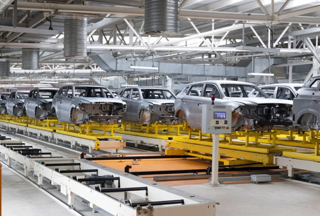 car assembly line 1200x810