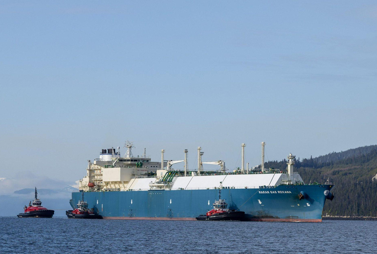 maran gas roxana lng canada cec 1200x810