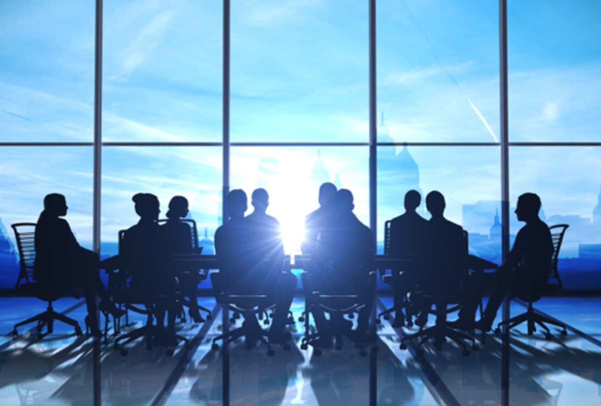 industry leaders 1200x810