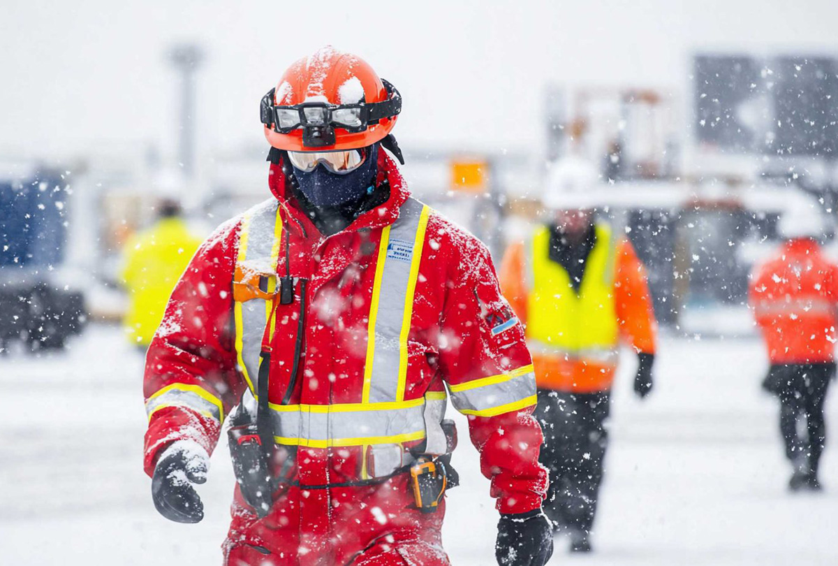 ice worker 1200x810
