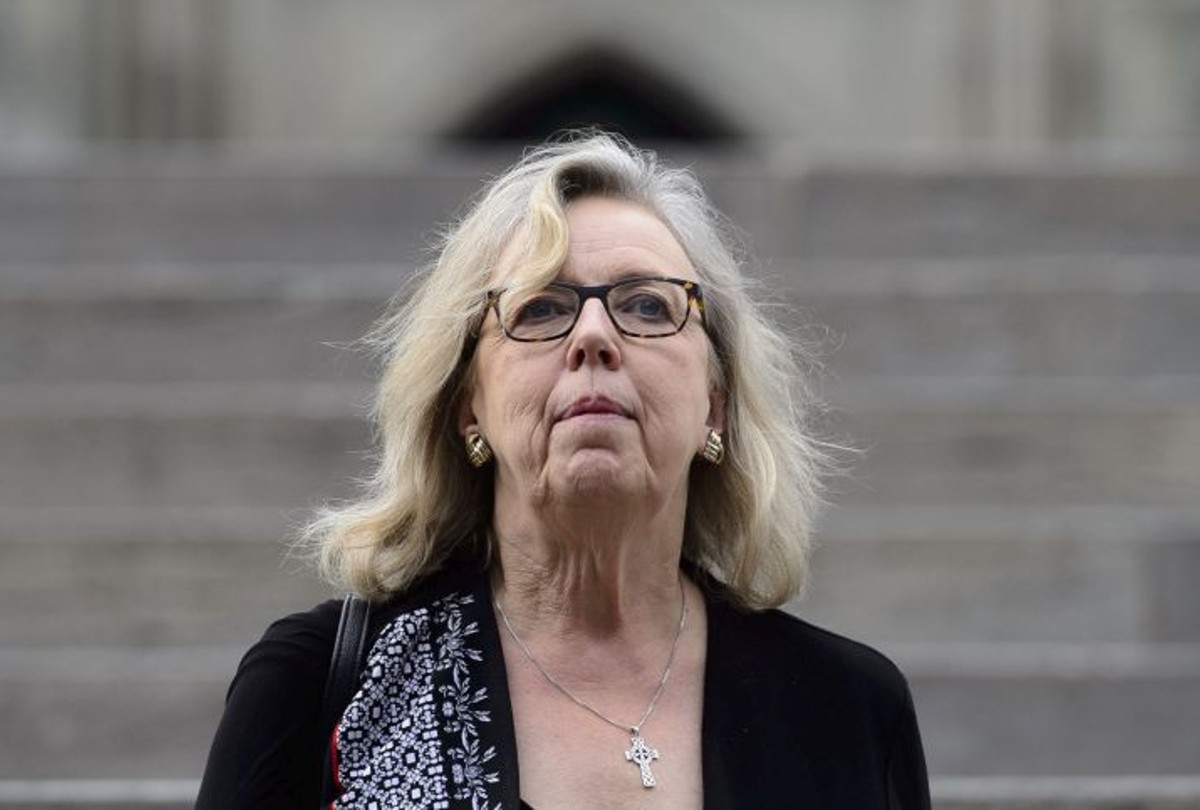 elizabeth may dec 1 2025 1200x810