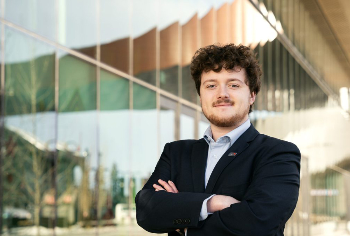 max mcgivern, a summer student with young canadians for resources ohm8503 1200x810