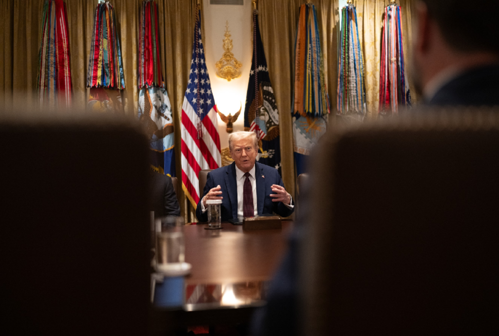 trump at the white house 1200x810