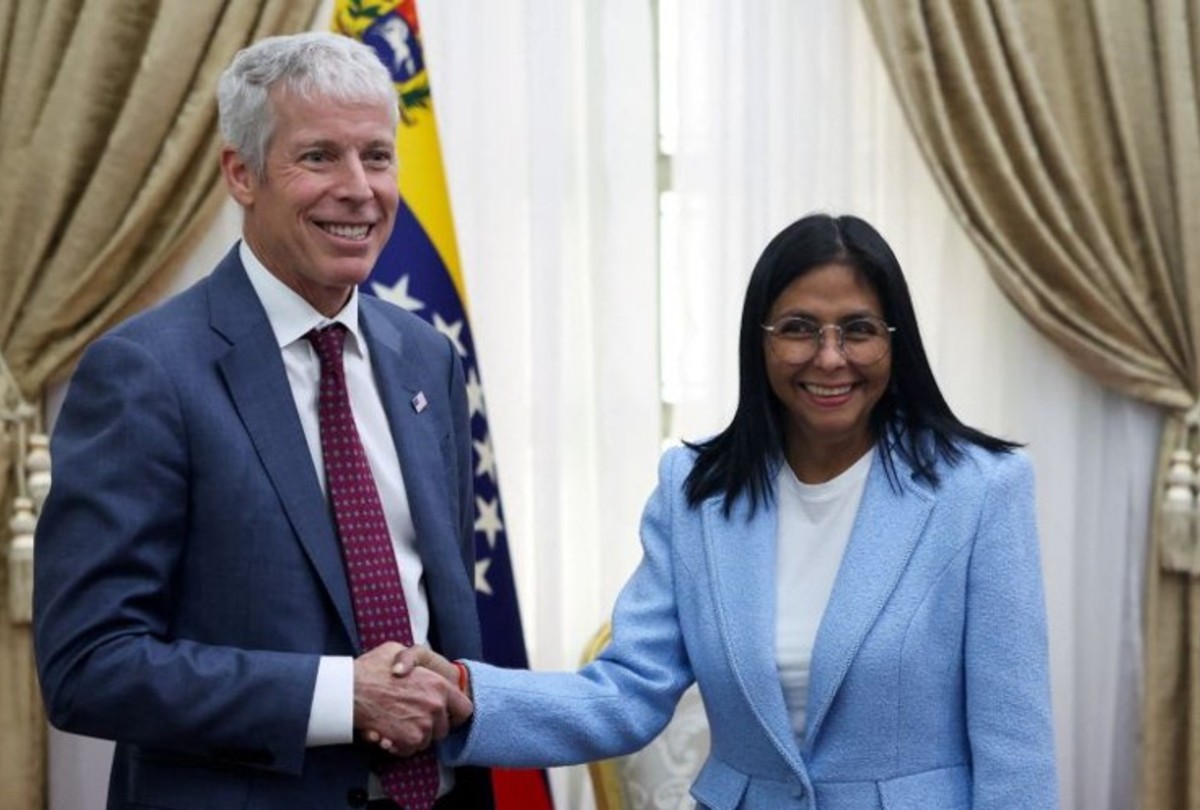 chris wright venezuela president 1200x810