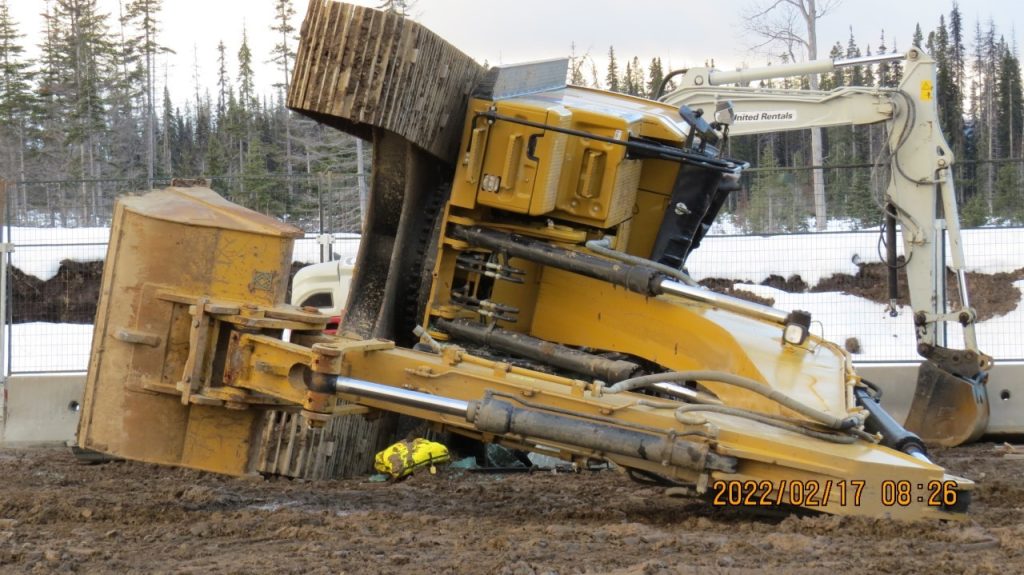 cgl damage photo 2 feb 17 2022 toppled and damaged back hoe 1024x575