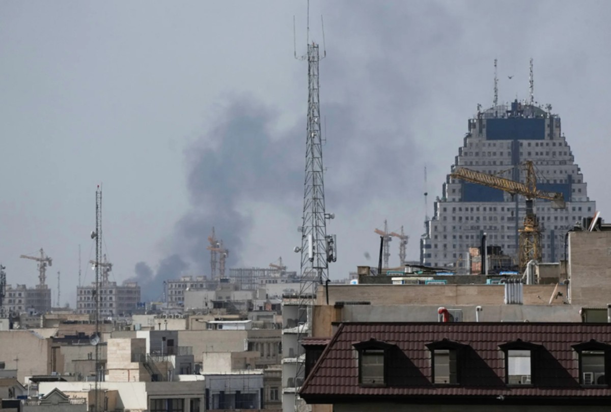 iran attack 2 1200x810