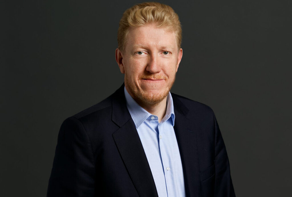 robert. johnston 113f 1 1200x810