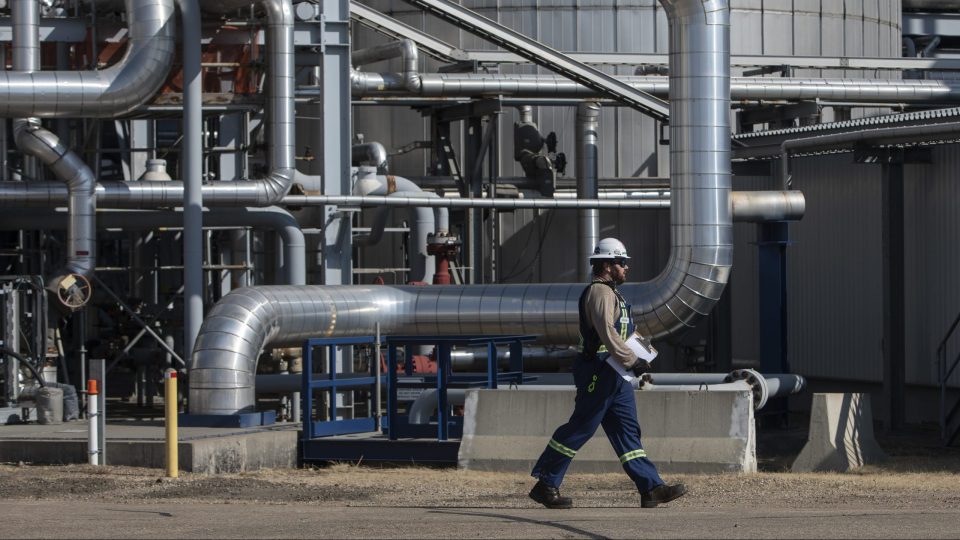 workers at a hydrogen manufacturing facility in edmonton