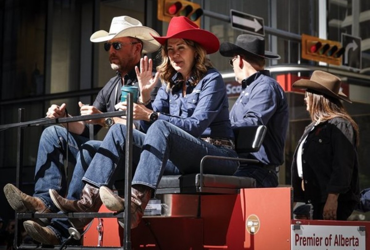 danielle smith calgary stampede 2026 1200x810