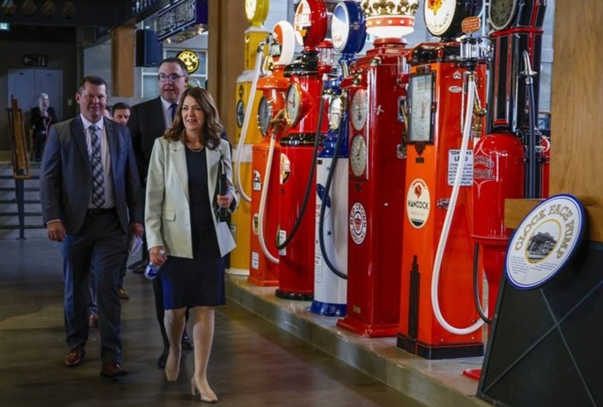 danielle smith gas pumps 1200x810