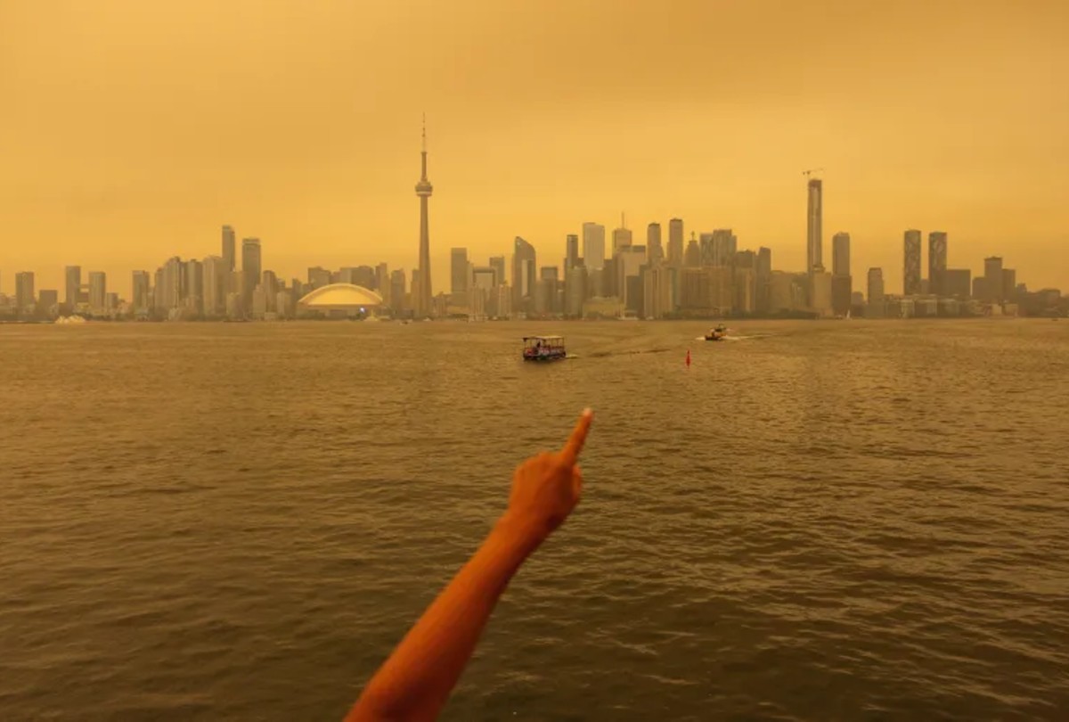 ontario wildfire smoke 1200x810