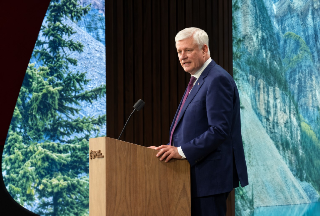 stephen harper investment summit 1200x810 v3