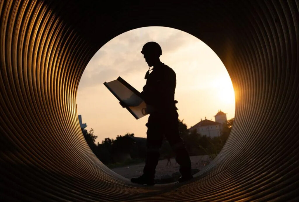 construction engineer 2182935980 1200x810